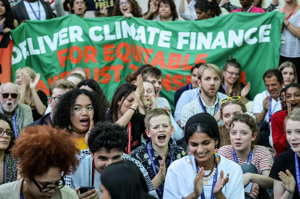 Acord istoric la COP28 Dubai. Țările lumii au decis: „Este începutul sfârşitului energiilor fosile” | GALERIE FOTO - Imaginea 7