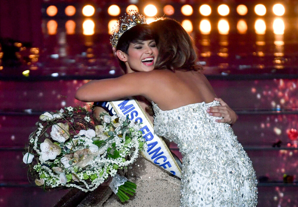 Câștigătoarea Miss Franţa 2024 are părul scurt, o premieră în concurs din 1999 încoace. Cum arată Eve Gilles | GALERIE FOTO - Imaginea 5