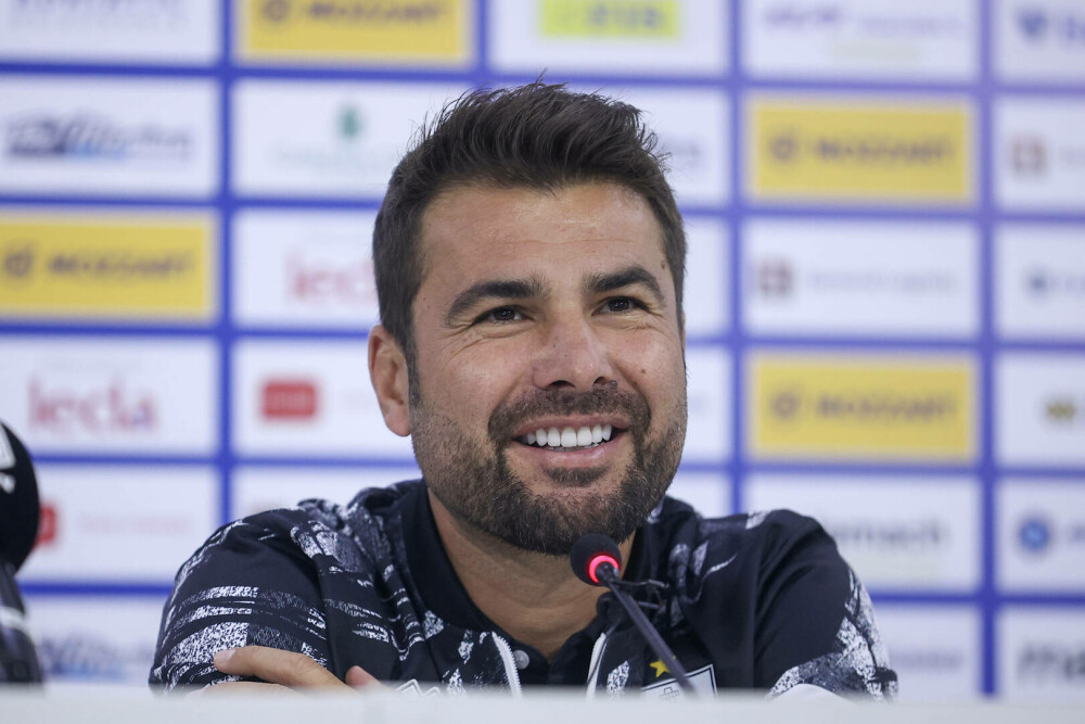 Adrian Mutu împlinește 47 de ani. Cariera „Briliantului”, de la atacant la FC Argeș la idol în marile cluburi europeme. FOTO - Imaginea 10