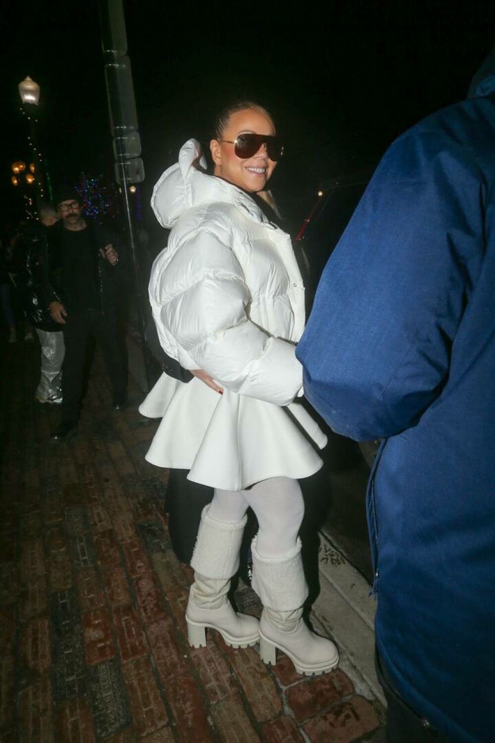Mariah Carey a mers la cumpărături în magazinele luxoase din Colorado. Ce ținută a purtat. GALERIE FOTO - Imaginea 8