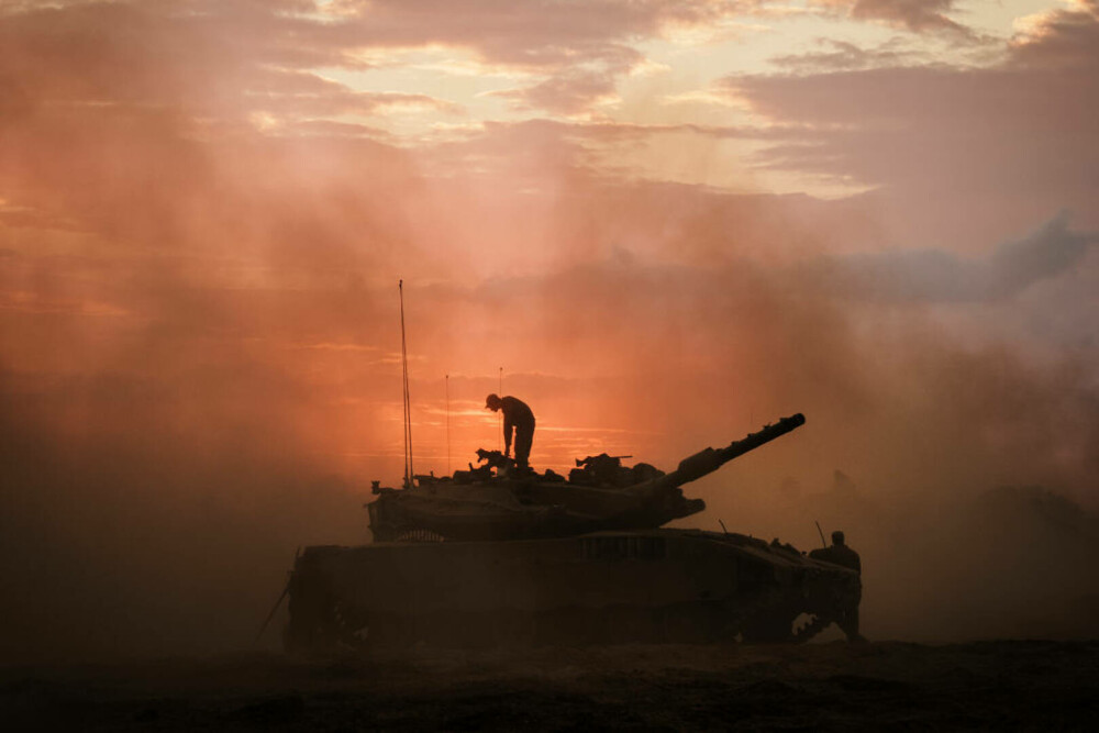 2023 în imagini: războiul Israel - Hamas. Moarte și devastare în Gaza, după luni întregi de lupte crâncene | GALERIE FOTO - Imaginea 15
