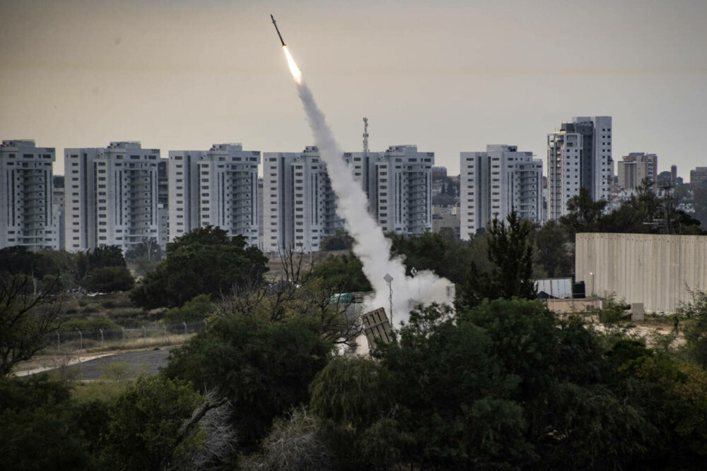 2023 în imagini: războiul Israel - Hamas. Moarte și devastare în Gaza, după luni întregi de lupte crâncene | GALERIE FOTO - Imaginea 41