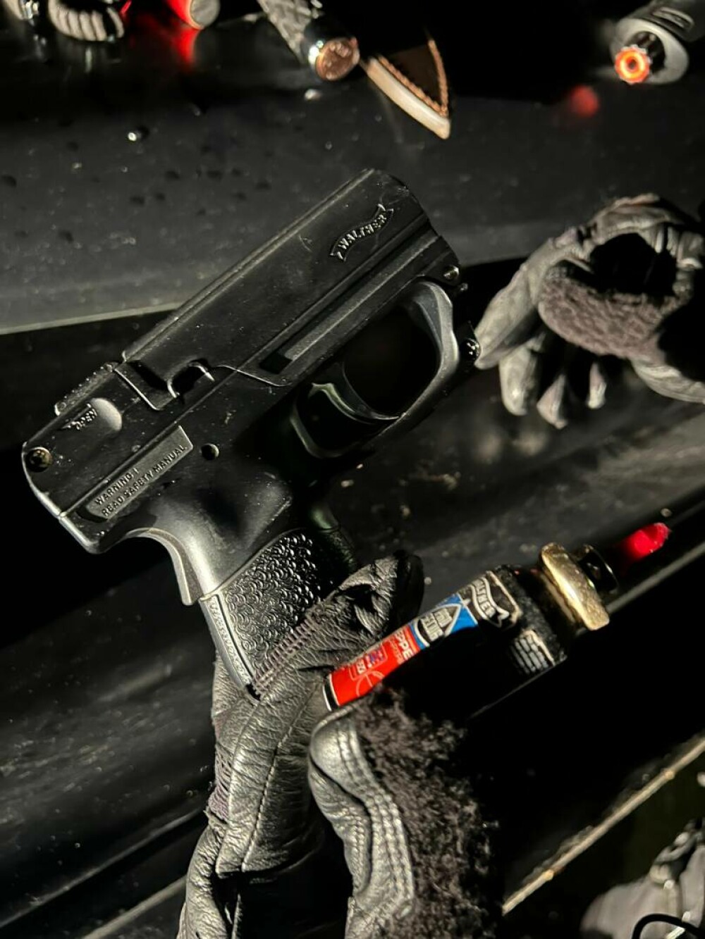 Horațiu Potra, un apropiat al lui Călin Georgescu, reținut de poliție. Venea cu 20 de oameni și mai multe arme spre București - Imaginea 4