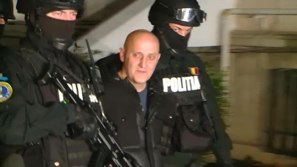 Horațiu Potra, un apropiat al lui Călin Georgescu, reținut de poliție. Venea cu 20 de oameni și mai multe arme spre București - Imaginea 29