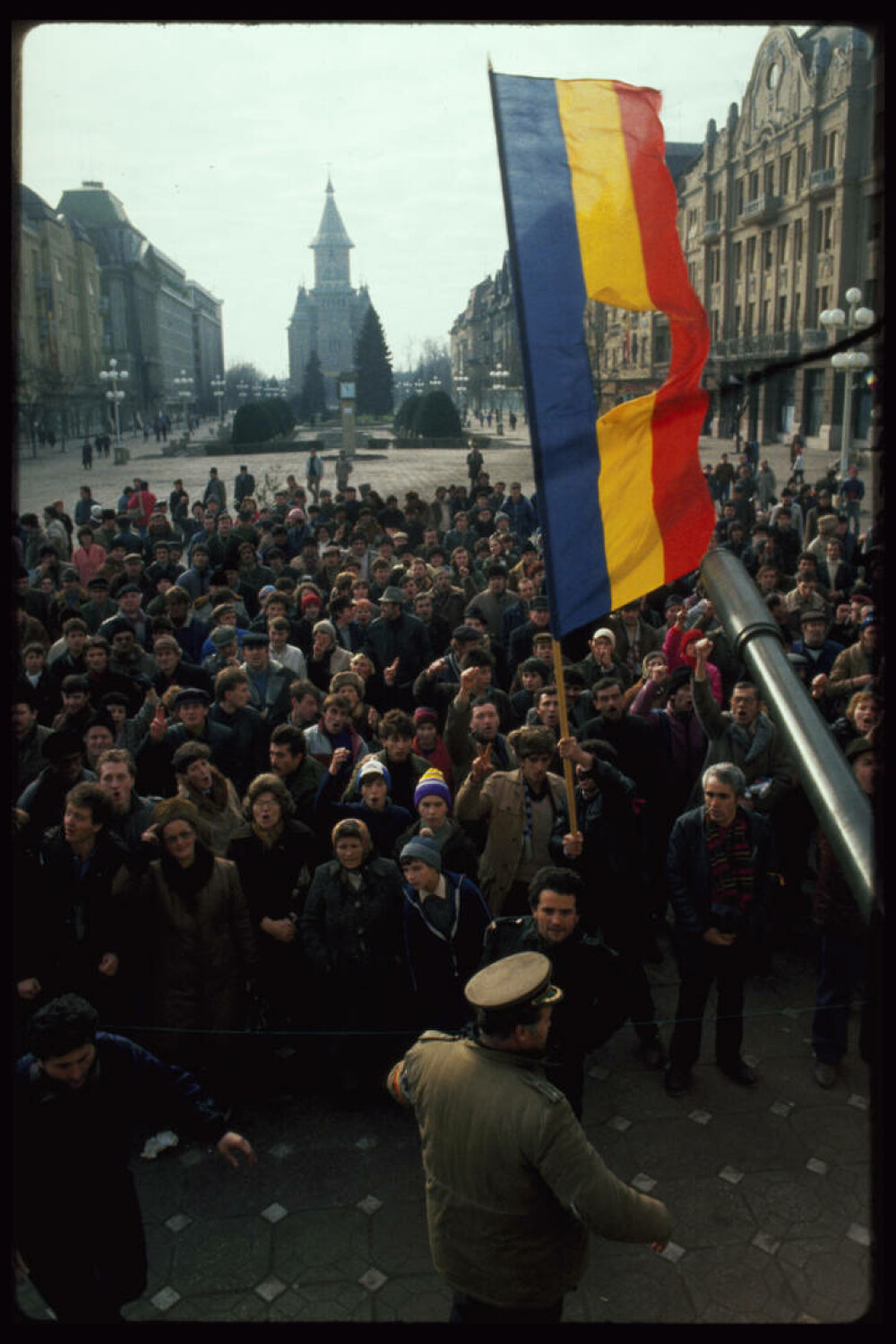 Acum 35 de ani, la Timișoara, s-a strigat pentru prima dată „Libertate”. Cum a început Revoluția din decembrie 1989 - Imaginea 13