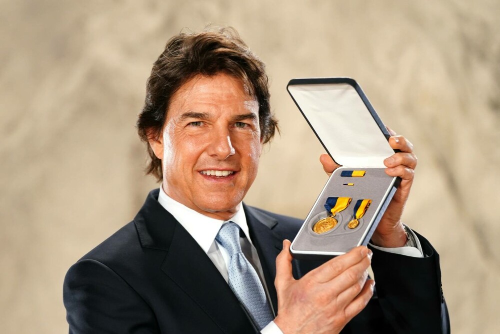 Tom Cruise a fost premiat de US Navy pentru rolul său din „Top Gun”. „Sunt foarte mândru de asta” - Imaginea 1
