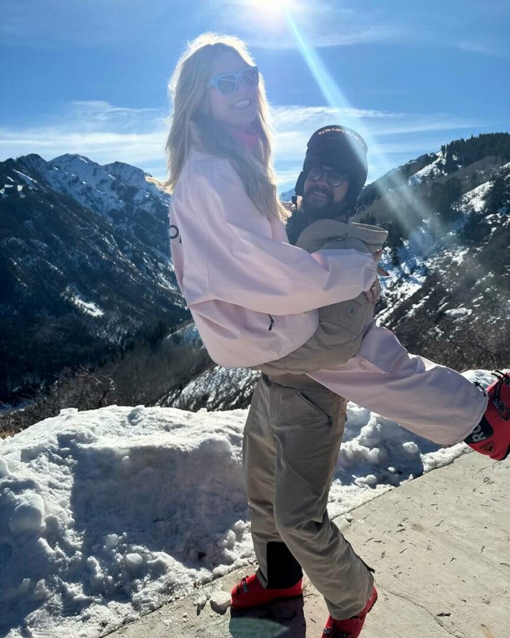 Heidi Klum și soțul ei, la schi în Aspen. Momentul surprins de paparazzi. GALERIE FOTO - Imaginea 21