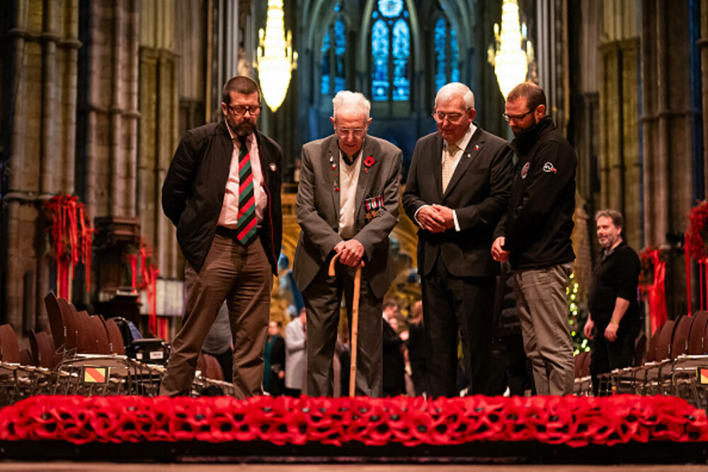 Imagini de la concertul de colinde de la Westminster Abbey, organizat în fiecare an de prinţesa Kate. FOTO & VIDEO - Imaginea 24