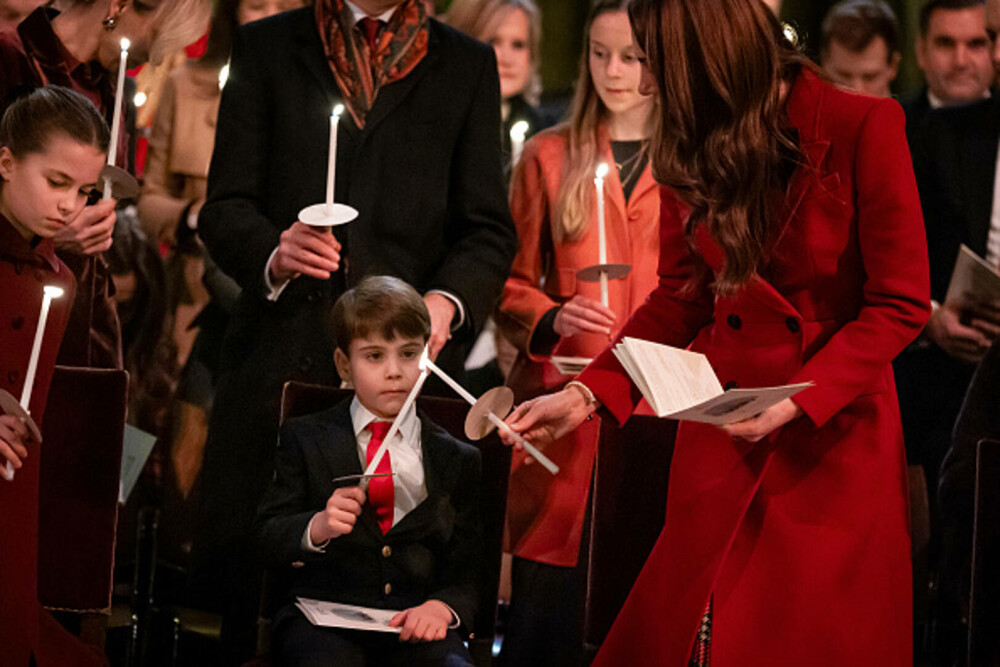 Imagini de la concertul de colinde de la Westminster Abbey, organizat în fiecare an de prinţesa Kate. FOTO & VIDEO - Imaginea 26