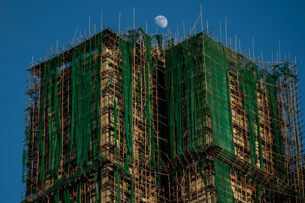 Nou bilanț al incendiului din Hong Kong: 151 de morți și 14 arestări. Unele cadavre ar putea să nu fie găsite niciodată - Imaginea 3