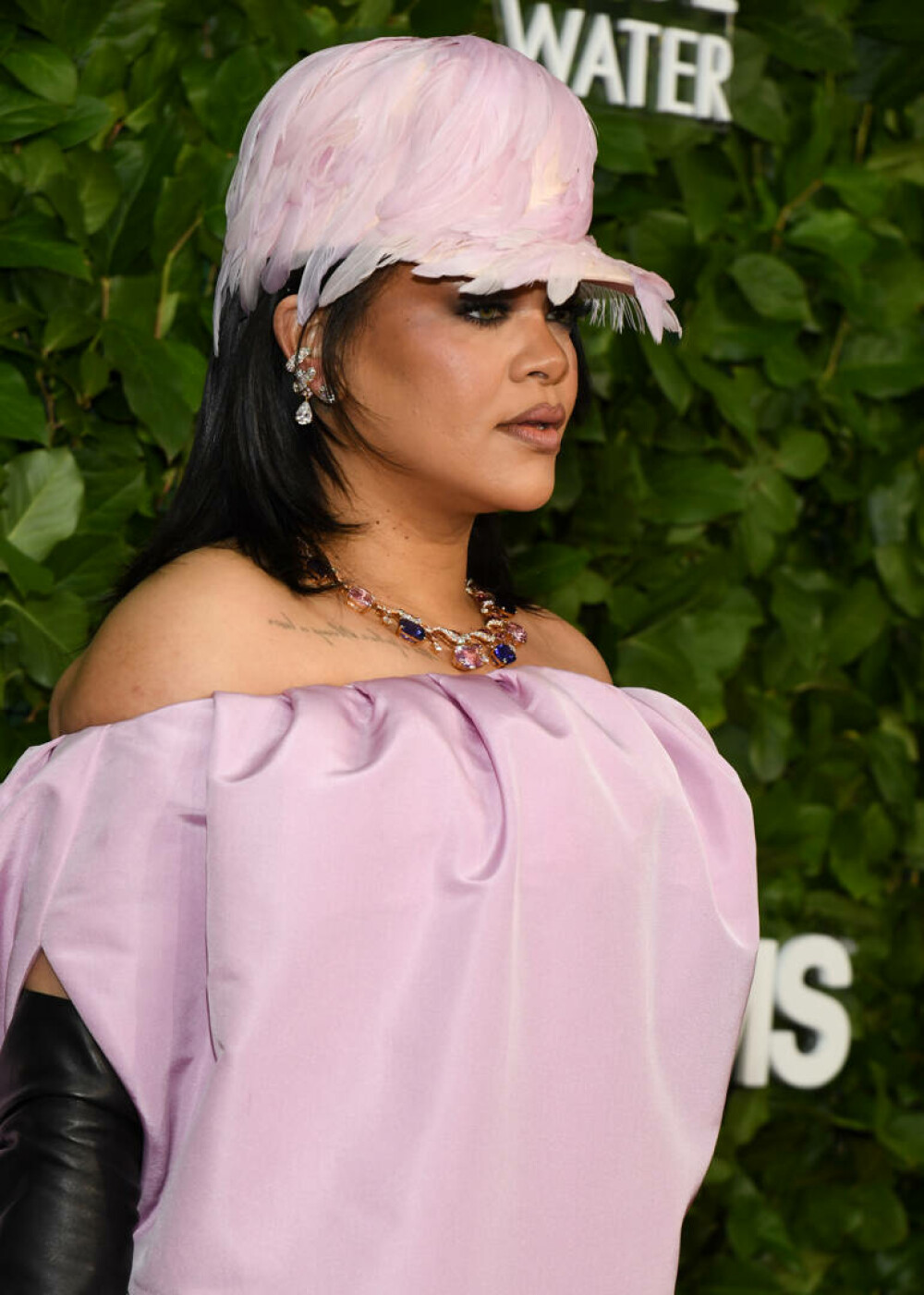 Rihanna, apariție inedită pe covorul roșu alături de A$AP Rocky. Ținuta cu care a atras toate privirile. GALERIE FOTO - Imaginea 13