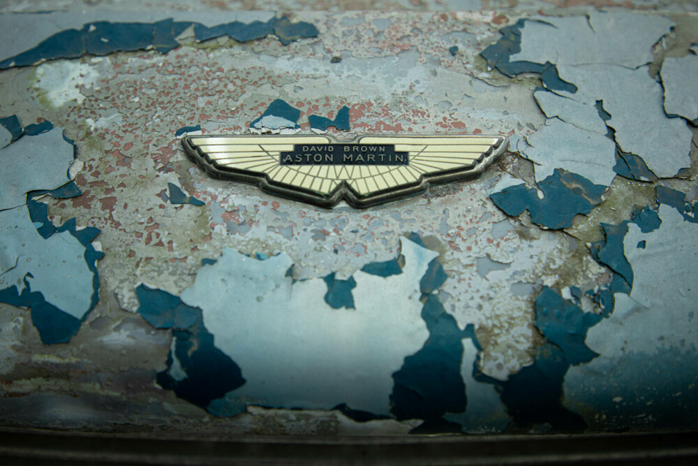 Un Aston Martin DB5 ruginit, restaurat spectaculos după 50 de ani. Valorează acum un milion de lire sterline. GALERIE FOTO - Imaginea 12