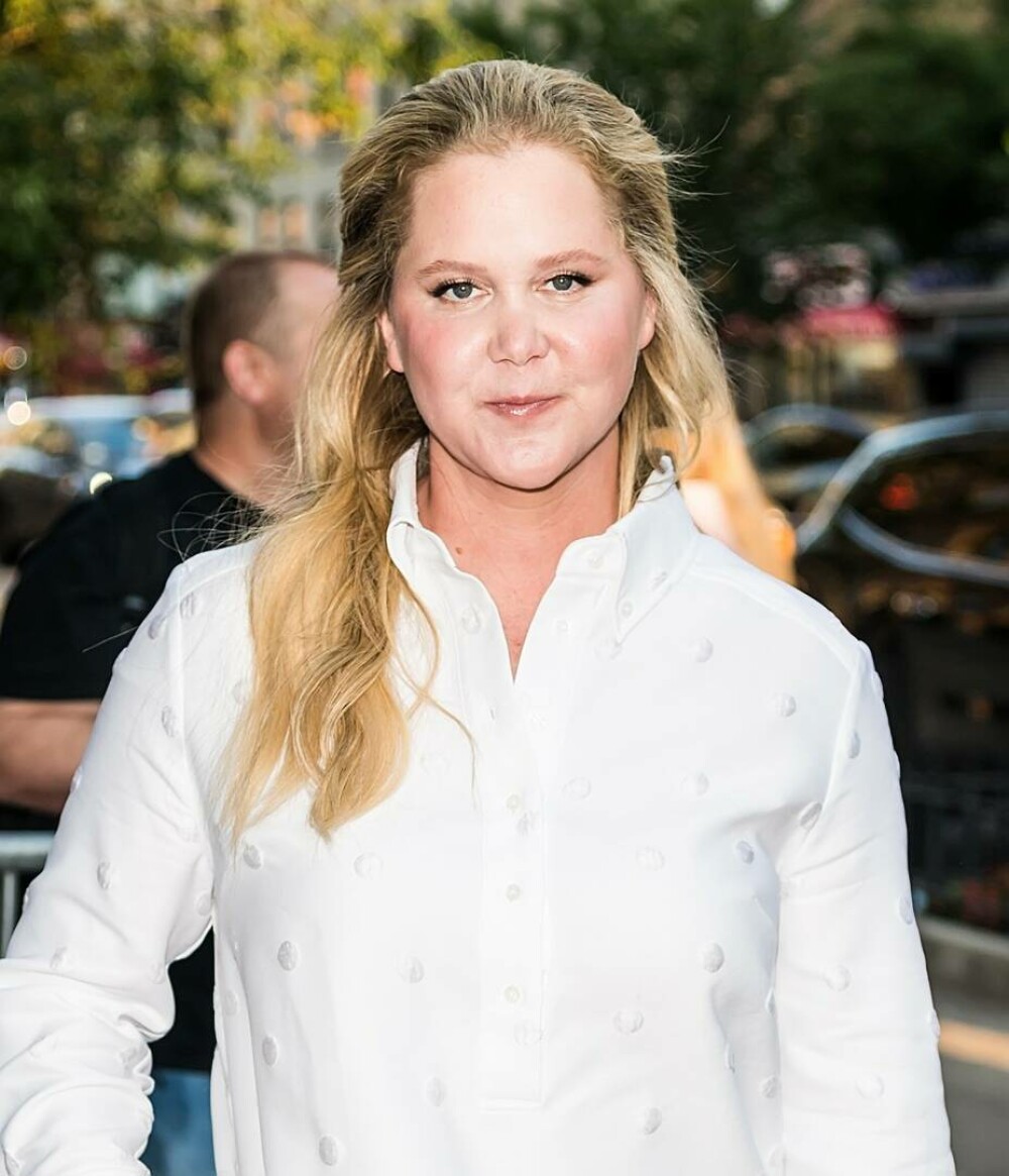 Amy Schumer, despre boala care i-a provocat scăderea dramatică în greutate: „Am slăbit ca să supraviețuiesc” - Imaginea 3