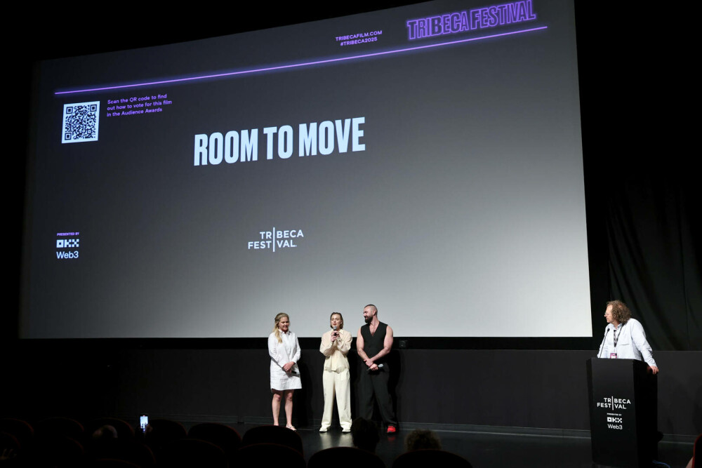 Amy Schumer, despre boala care i-a provocat scăderea dramatică în greutate: „Am slăbit ca să supraviețuiesc” - Imaginea 15