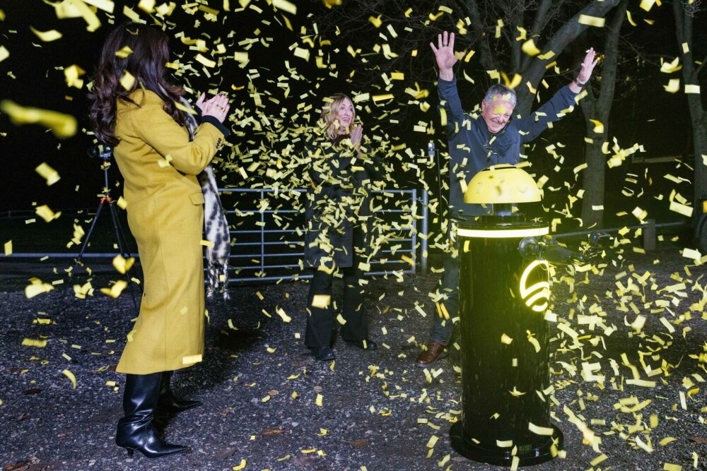 Doi soți britanici mâncau la McDonald’s când au primit un apel care le-a schimbat viața. Deveniseră milionari - Imaginea 5