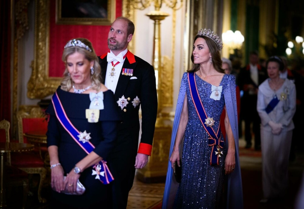 Prințesa de Wales, în centrul atenției la banchetul de stat găzduit la Castelul Windsor. Ce tiară a purtat. FOTO - Imaginea 11