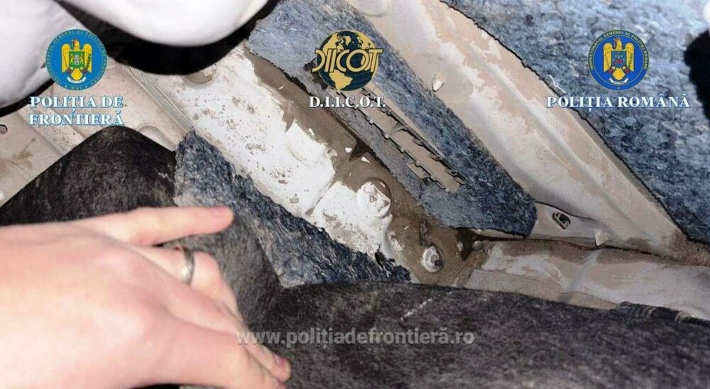 Un șofer israelian de 22 de ani a fost arestat după un control de rutină în Iași. Ce încerca să ascundă într-o cutie. FOTO - Imaginea 3