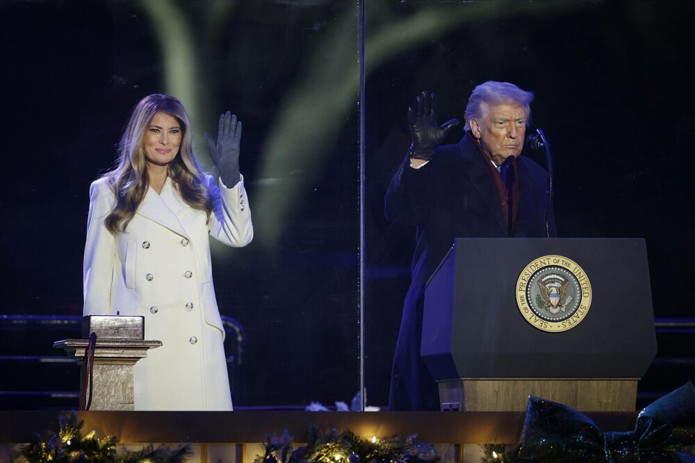 Melania Trump, apariție plină de eleganță la tragerea la sorți pentru CM 2026. Imaginile care au surprins publicul. FOTO - Imaginea 3