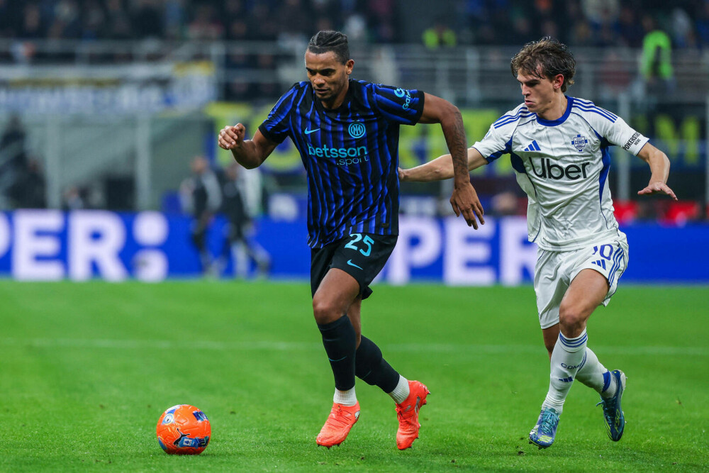 Inter Milano a învins cu 4-0 Como, pe teren propriu. Presa italiană: „Chivu, singur în frunte, pentru o noapte” - Imaginea 16