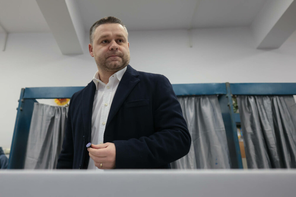 Ciprian Ciucu: „Am votat pentru proiecte, pentru un Bucureşti dezvoltat, nu pentru certuri sterile”. FOTO - Imaginea 1