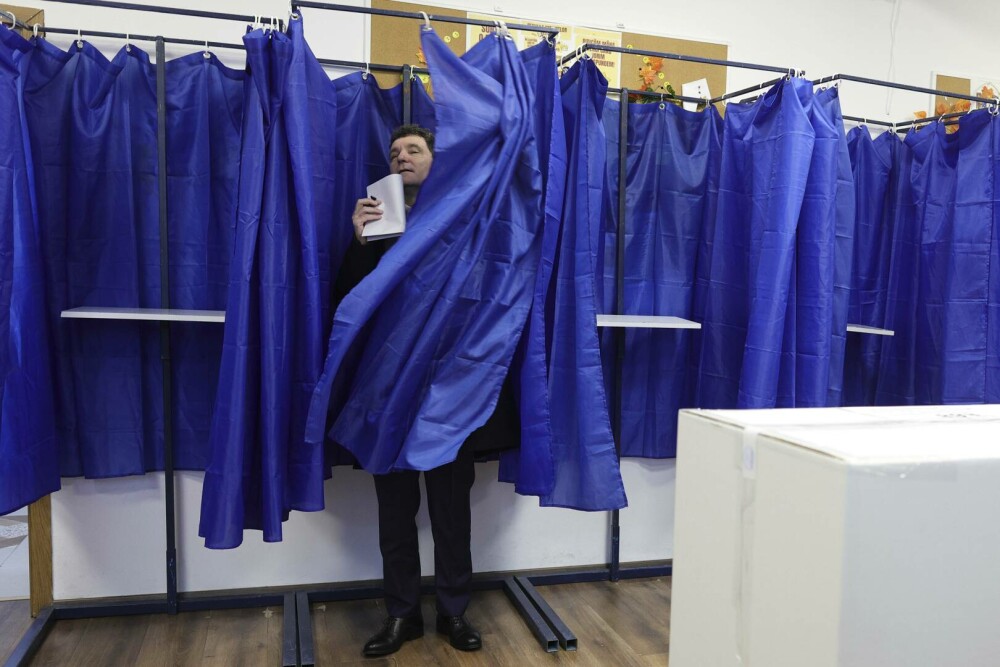 Alegeri locale 2025. Nicușor Dan: Am votat pentru o Românie în Occident, pentru aceste valori care cred că ne definesc. VIDEO - Imaginea 4