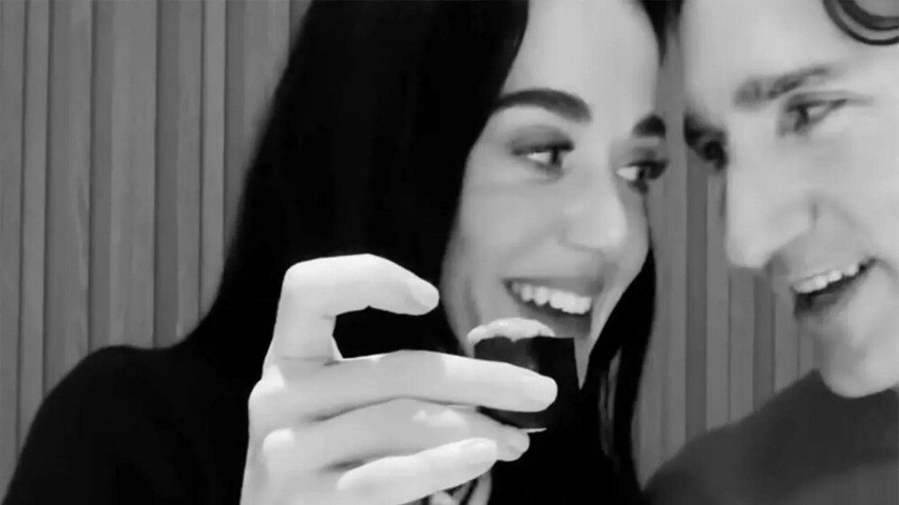 Katy Perry a postat fotografii cu Justin Trudeau din Japonia. Fostul premier al Canadei o însoțește în turneu | GALERIE FOTO - Imaginea 2