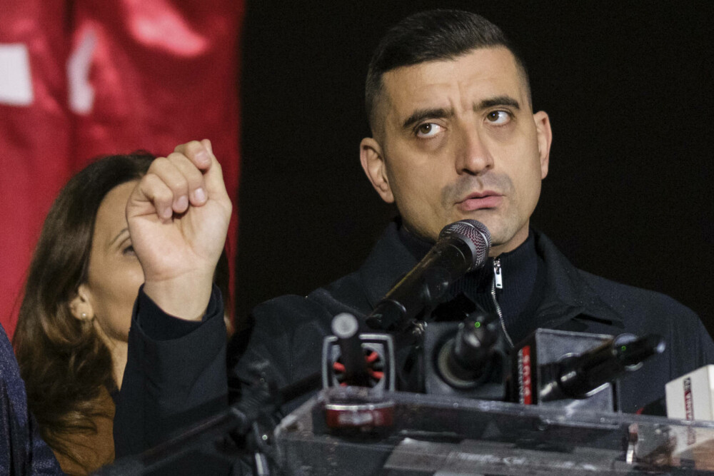 Anca Alexandrescu, după rezultatele exit-poll: „Să așteptăm numărătoarea voturilor”. Simion: „Alegem să ne purtăm democratic” - Imaginea 5