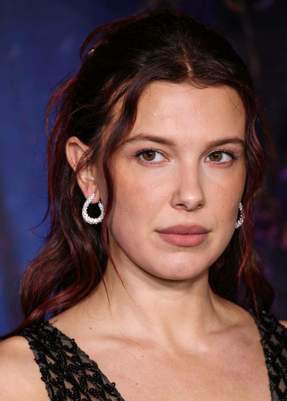 Millie Bobby Brown și Jake Bongiovi, surprinși în ipostaze de familie la New York alături de fiica lor adoptată. FOTO - Imaginea 27