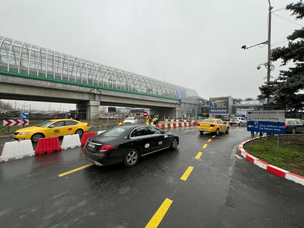 CNAB: Fluxurile auto din fața Aeroportului Otopeni, reconfigurate temporar din cauza lucrărilor la viitoarea stație de metrou - Imaginea 7
