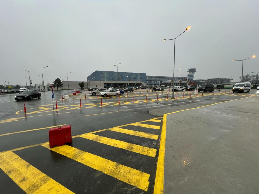 CNAB: Fluxurile auto din fața Aeroportului Otopeni, reconfigurate temporar din cauza lucrărilor la viitoarea stație de metrou - Imaginea 13