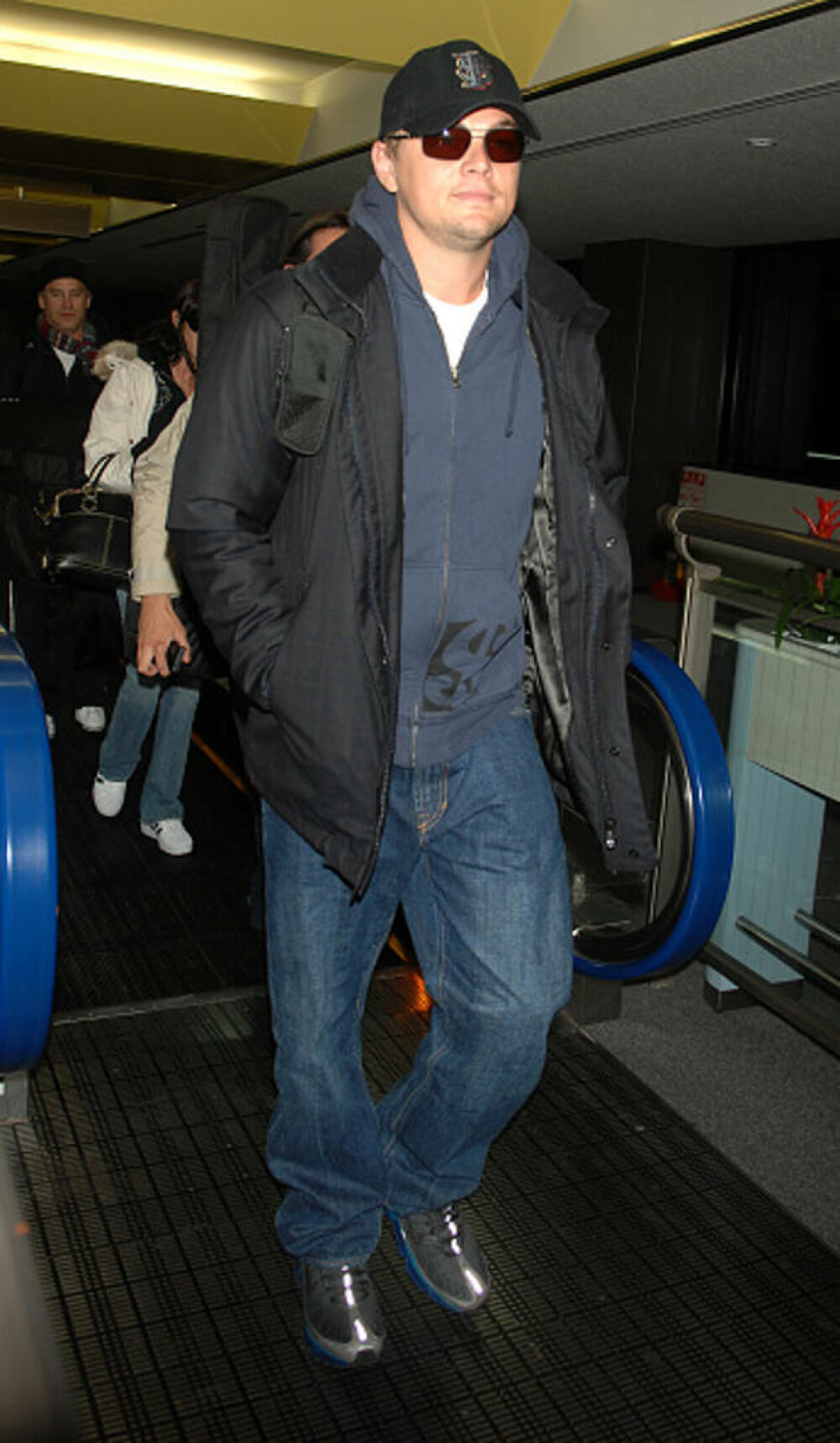 Leonardo DiCaprio a dezvăluit motivul pentru care își acoperă fața atunci când este în public - Imaginea 4