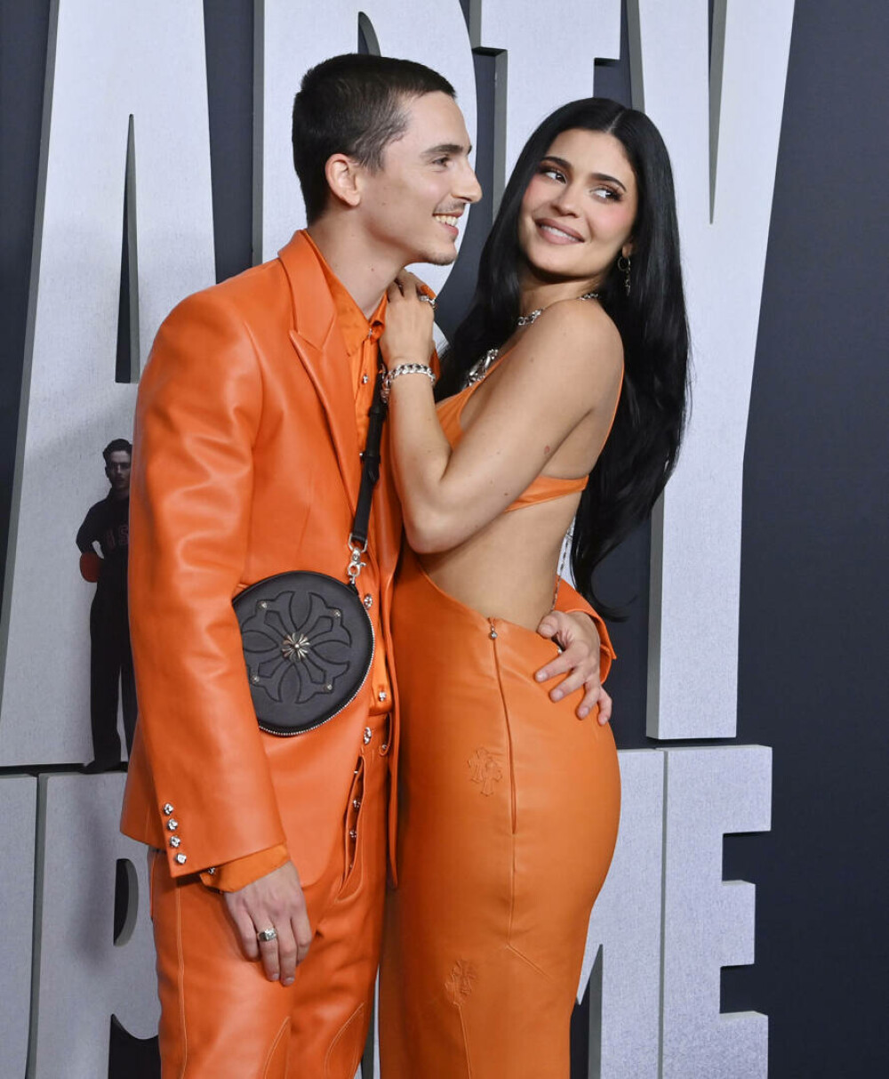 Kylie Jenner și Timothee Chalamet au pus capăt zvonurilor despre despărțire. Cum s-au afișat pe covorul roșu. GALERIE FOTO - Imaginea 10