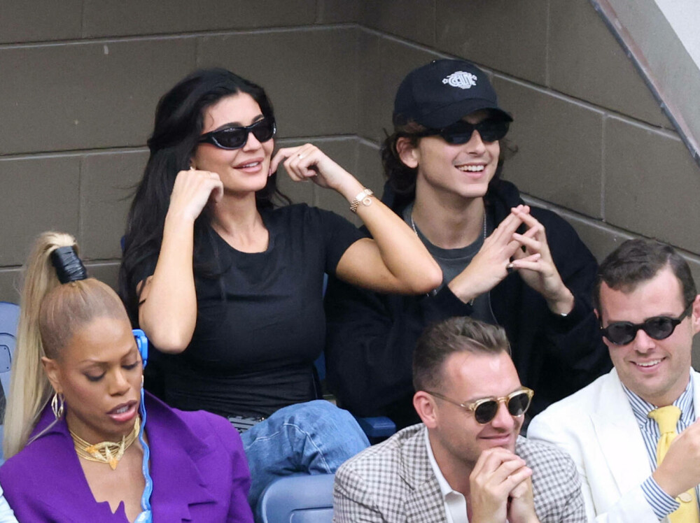 Kylie Jenner și Timothee Chalamet au pus capăt zvonurilor despre despărțire. Cum s-au afișat pe covorul roșu. GALERIE FOTO - Imaginea 28