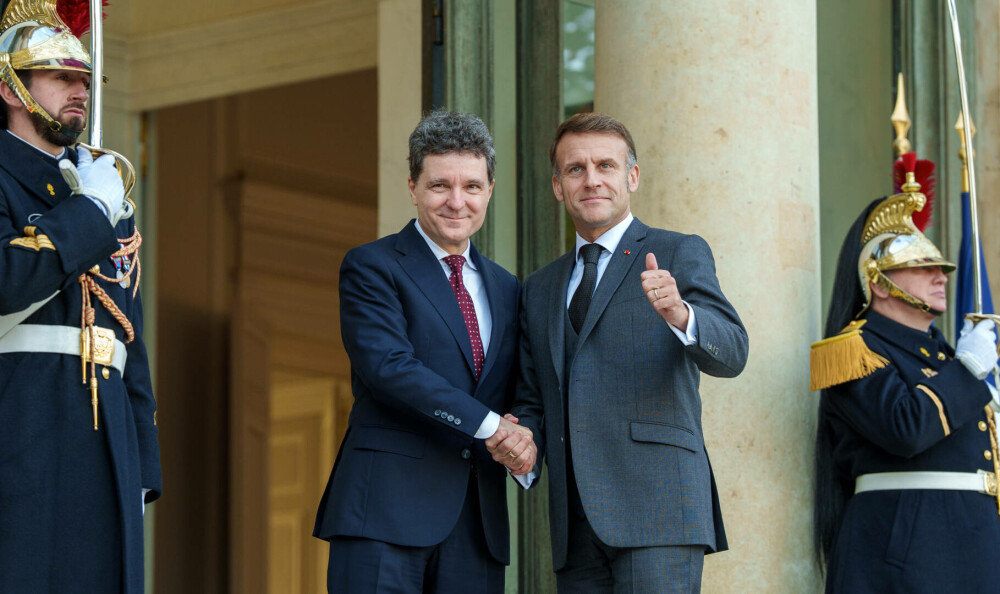 Nicușor Dan, primit de Emmanuel Macron: Ne-am împărtăşit experienţa în ceea ce priveşte războiul hibrid, avem de învățat - Imaginea 5