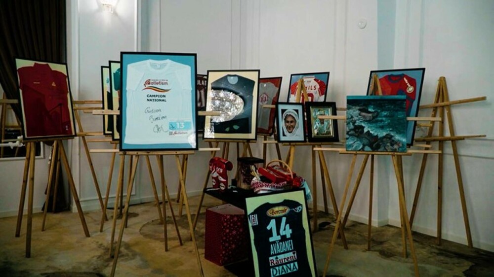 Campionii României, solidari. Donații de peste 30.000 de euro pentru un ONG din Onești - Imaginea 3