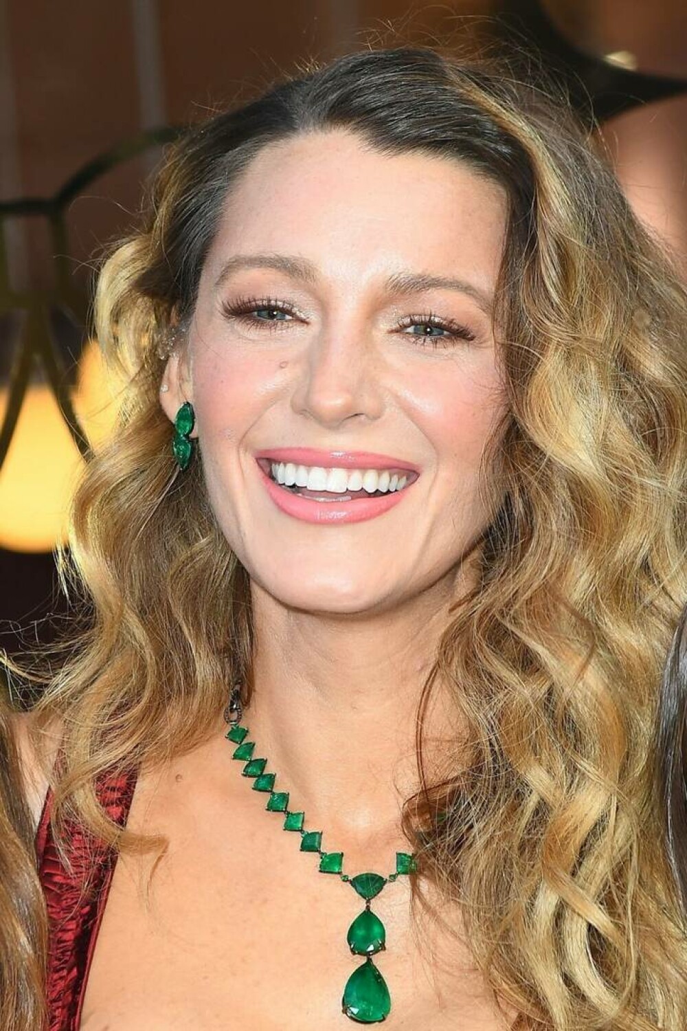 Blake Lively, apariție spectaculoasă în New York. Ținutele festive cu care a atras toate privirile. FOTO - Imaginea 2