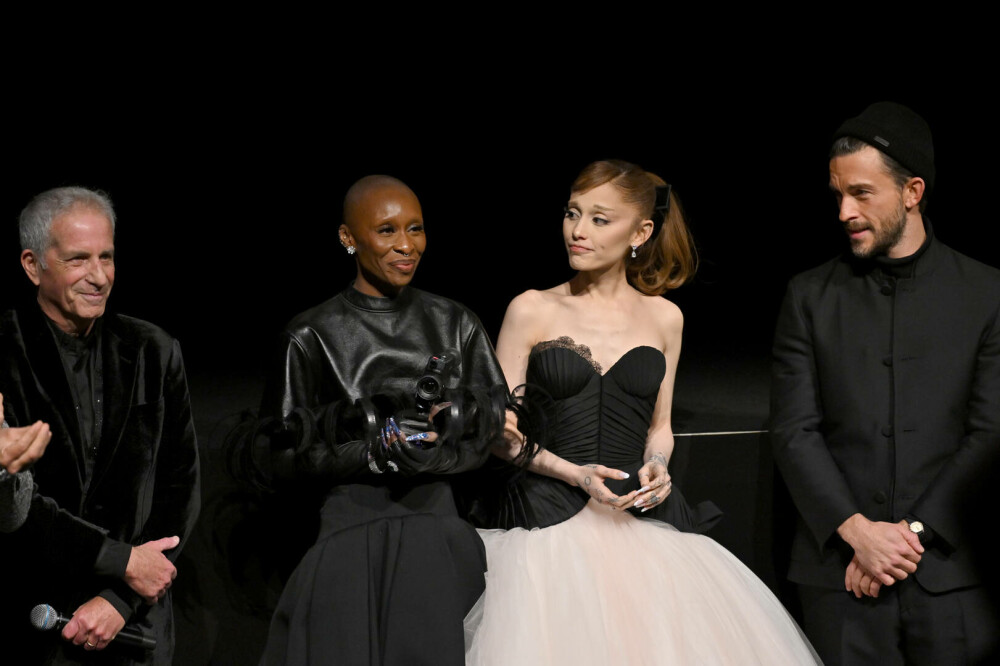 Transformarea incredibilă a Arianei Grande. Cum arată acum vedeta. Fanii sunt îngrijorați. GALERIE FOTO - Imaginea 19