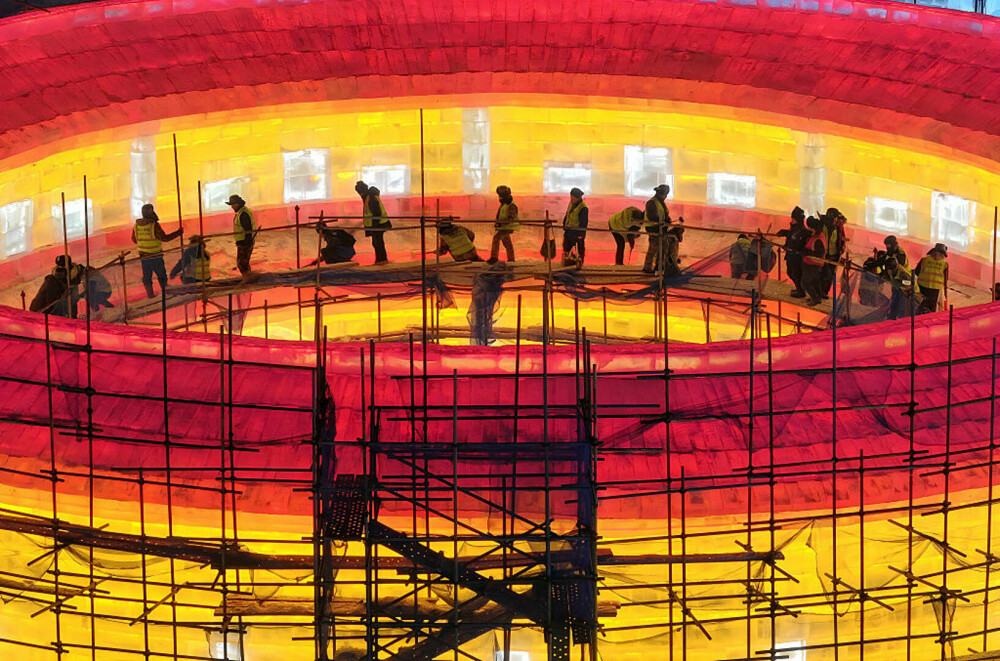 Unde se deschide cel mai mare parc tematic de iarnă din lume. Orașul de gheață își așteaptă vizitatorii | GALERIE FOTO - Imaginea 34