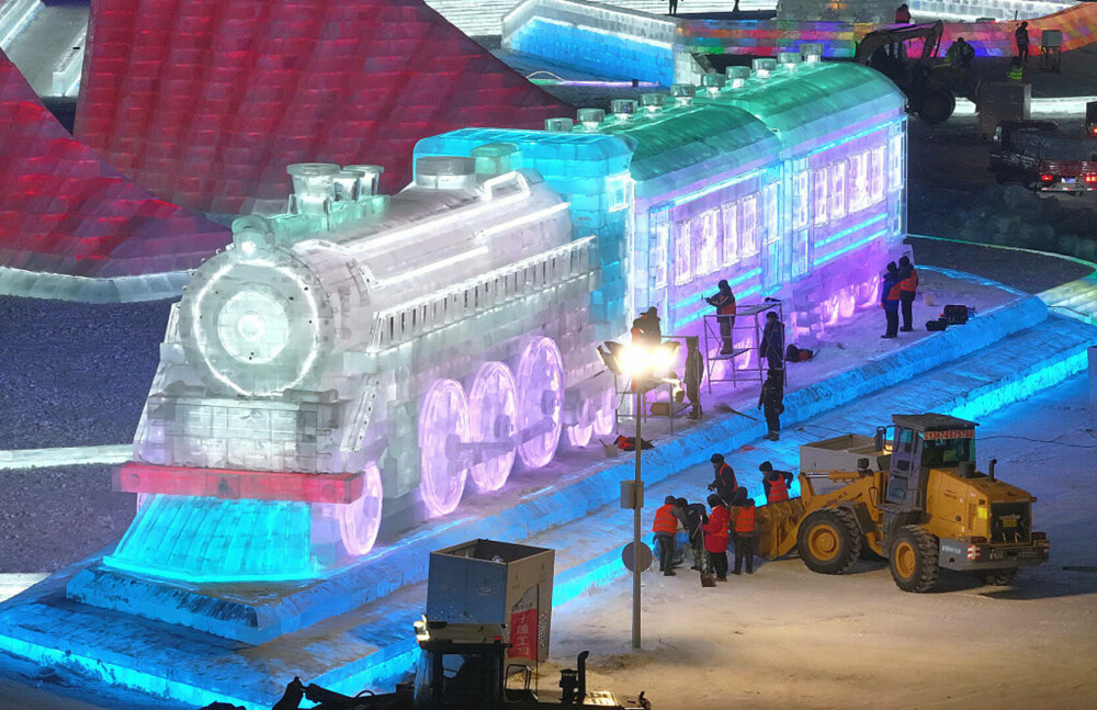 Unde se deschide cel mai mare parc tematic de iarnă din lume. Orașul de gheață își așteaptă vizitatorii | GALERIE FOTO - Imaginea 39