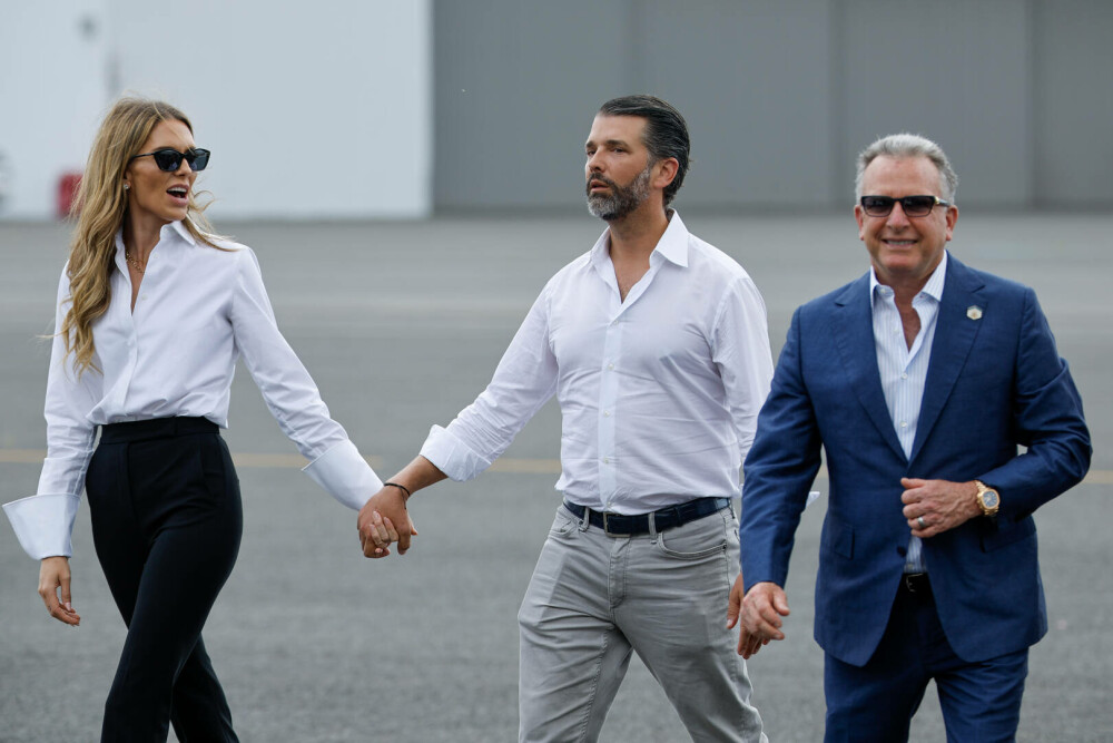 Donald Trump Jr. s-a logodit cu Bettina Anderson. Cum arată femeia pentru care se însoară a doua oară. GALERIE FOTO - Imaginea 20