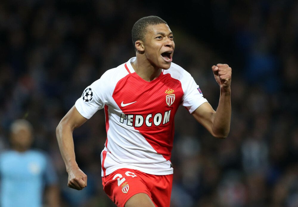 Kylian Mbappé a împlinit 27 de ani. Drumul din Bondy, suburbia Parisului, spre recorduri mondiale și glorie în fotbal. FOTO - Imaginea 3