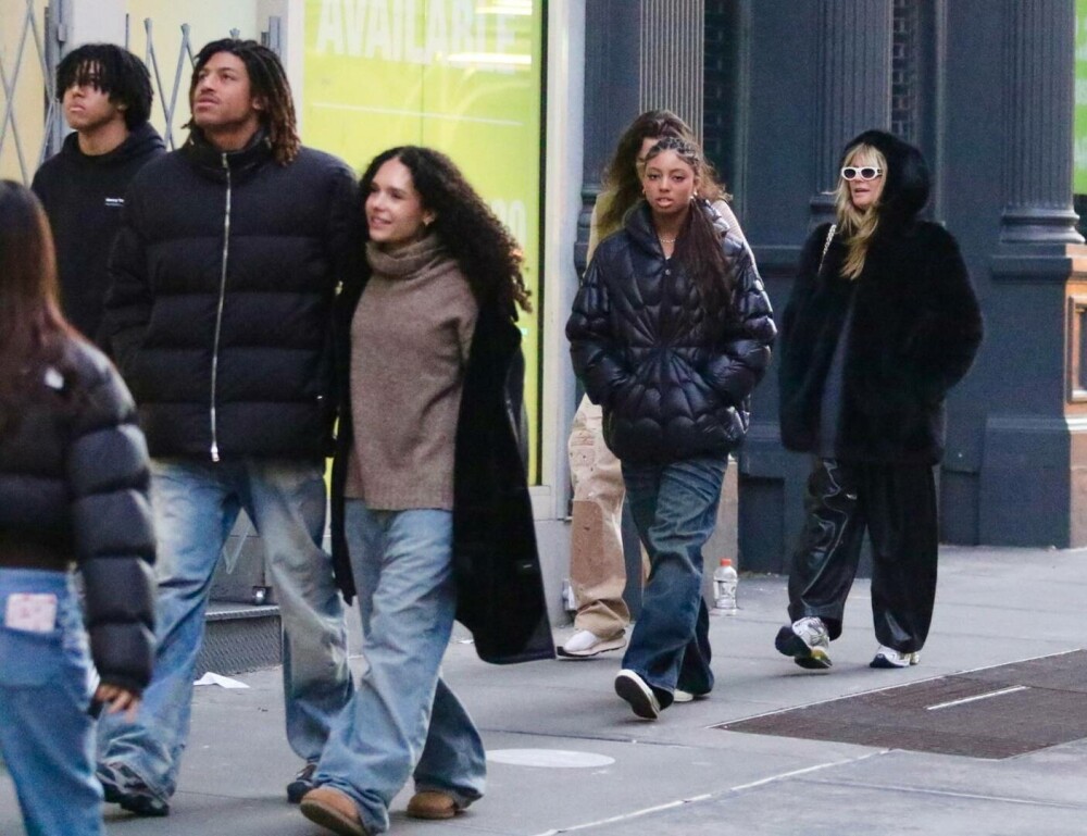 Heidi Klum, de nerecunoscut pe străzile din New York. Ce ținută a purtat. GALERIE FOTO - Imaginea 2