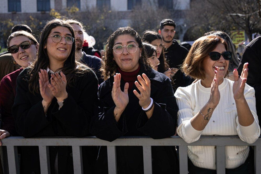Primul Crăciun în Betleem după doi ani de război în Gaza: parade, colinde și tradiții reluate în umbra crizei umanitare. FOTO - Imaginea 18
