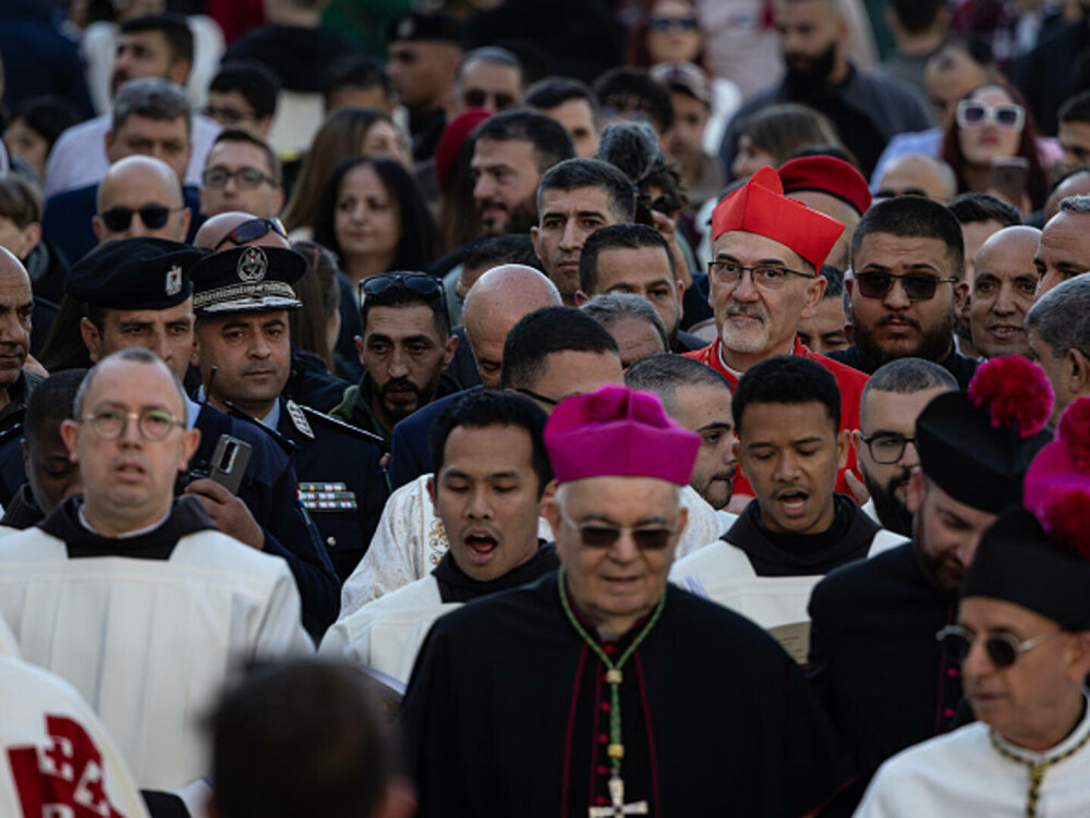 Primul Crăciun în Betleem după doi ani de război în Gaza: parade, colinde și tradiții reluate în umbra crizei umanitare. FOTO - Imaginea 27