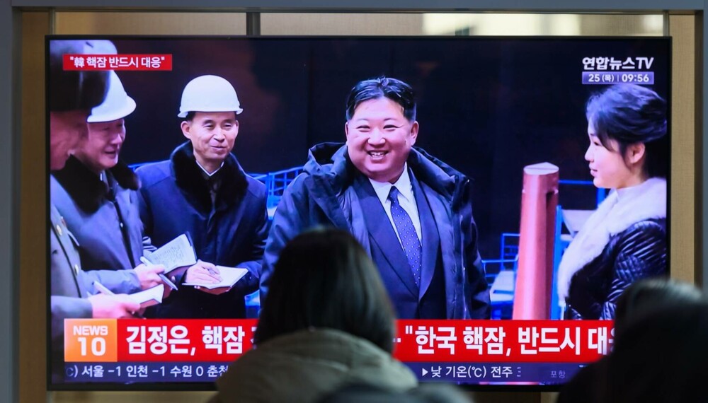 Coreea de Nord a dezvăluit noi imagini cu primul său submarin „cu propulsie nucleară”, capabil să transporte rachete ghidate - Imaginea 4