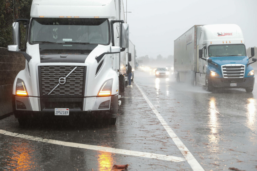 Stare de urgenţă în Los Angeles. Un „râu atmosferic” urmează să traverseze California, cu ploi puternice și ninsori - Imaginea 6