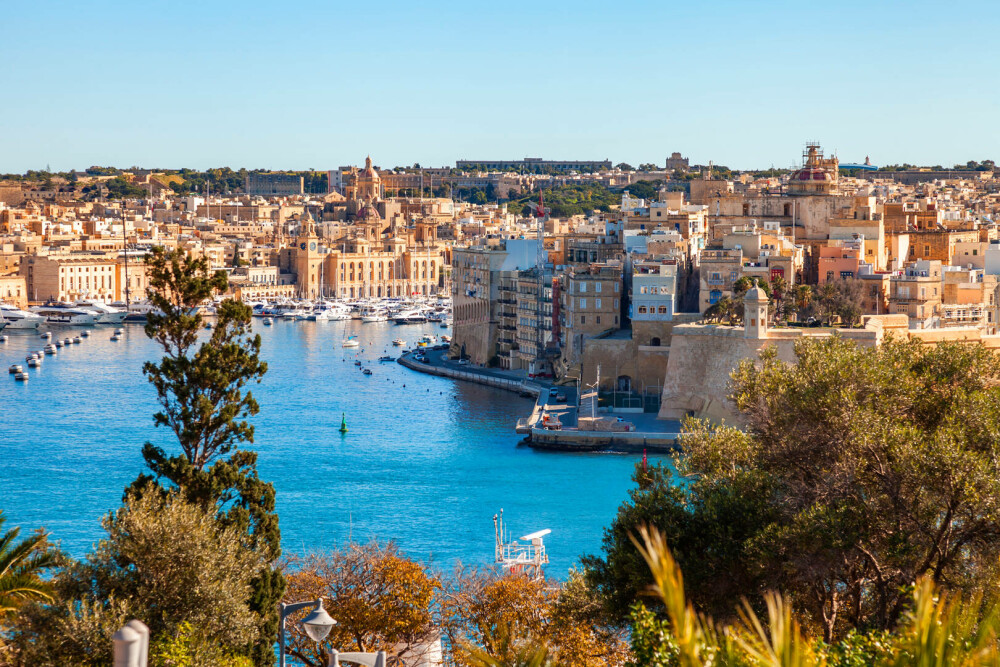 Cea mai caldă capitală europeană în ianuarie, ideală pentru a fugi de gerul din România. E la doar două ore de București - Imaginea 3