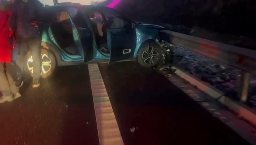 Plan Roșu de Intervenție activat, în urma unui accident între 10 mașini, în județul Olt. 27 de persoane implicate - Imaginea 6