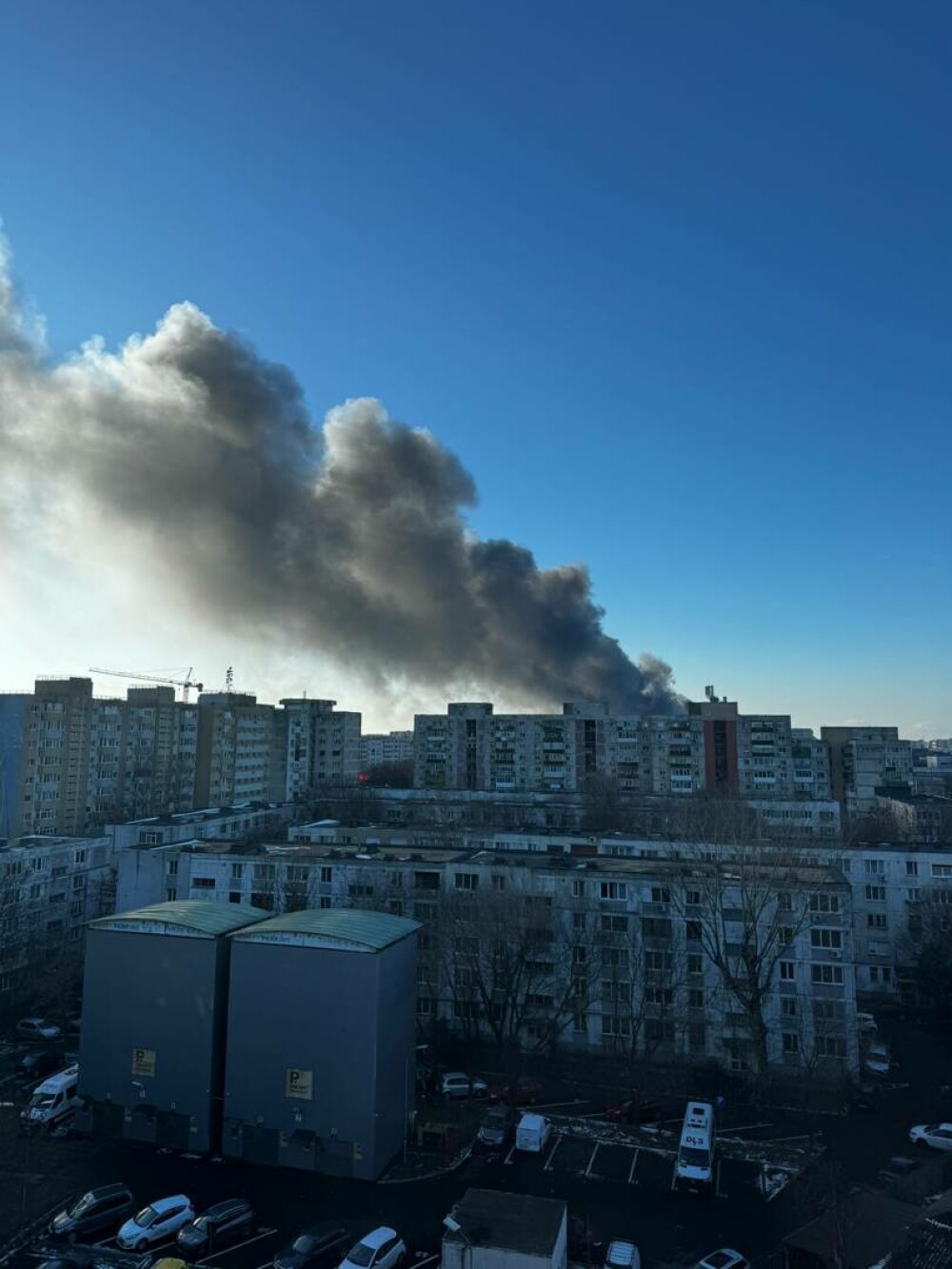 Incendiu puternic la un depozit de pe bulevardul Iuliu Maniu din București. A fost trimis mesaj RO-Alert | VIDEO - Imaginea 6