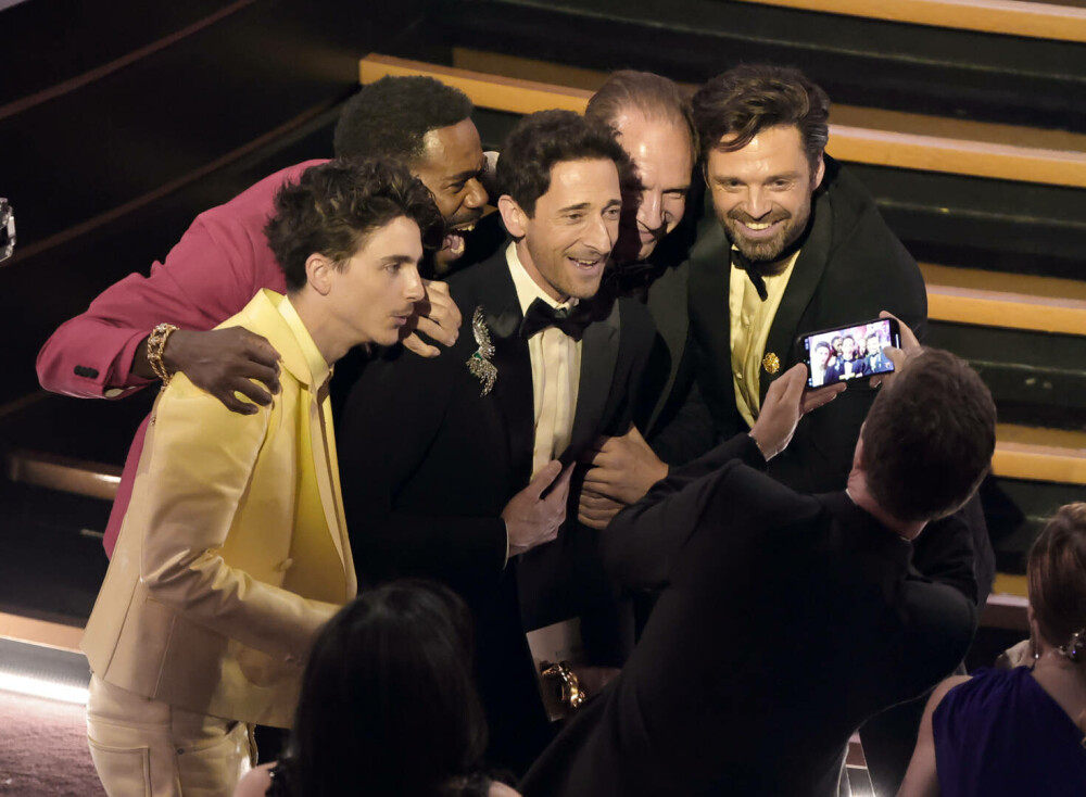 Timothée Chalamet a împlinit 30 de ani. Actorul și-a surprins fanii cu fotografii din copilărie. GALERIE FOTO - Imaginea 5